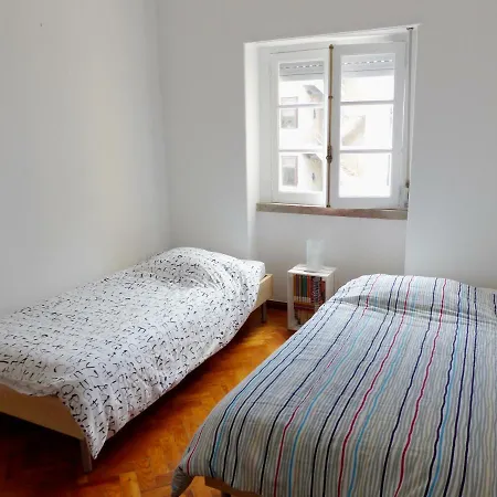 Apartment Host Zaire 27 *